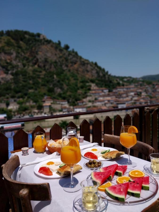 Anhel Hotel Berat Exteriér fotografie