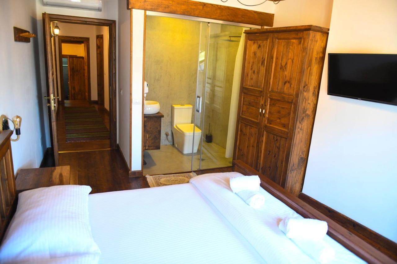 Anhel Hotel Berat Exteriér fotografie