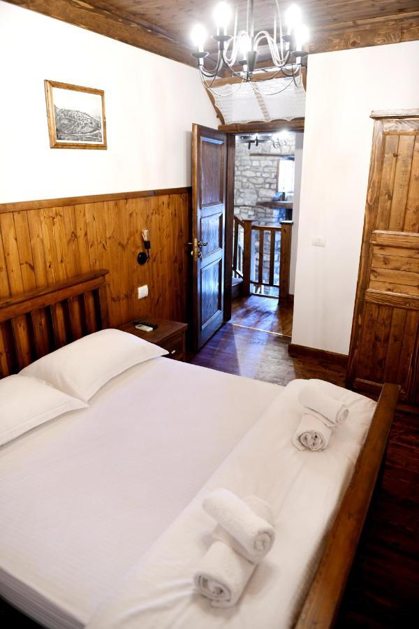 Anhel Hotel Berat Exteriér fotografie